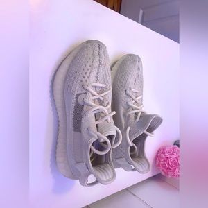 Yeezy 350 Boost Bone